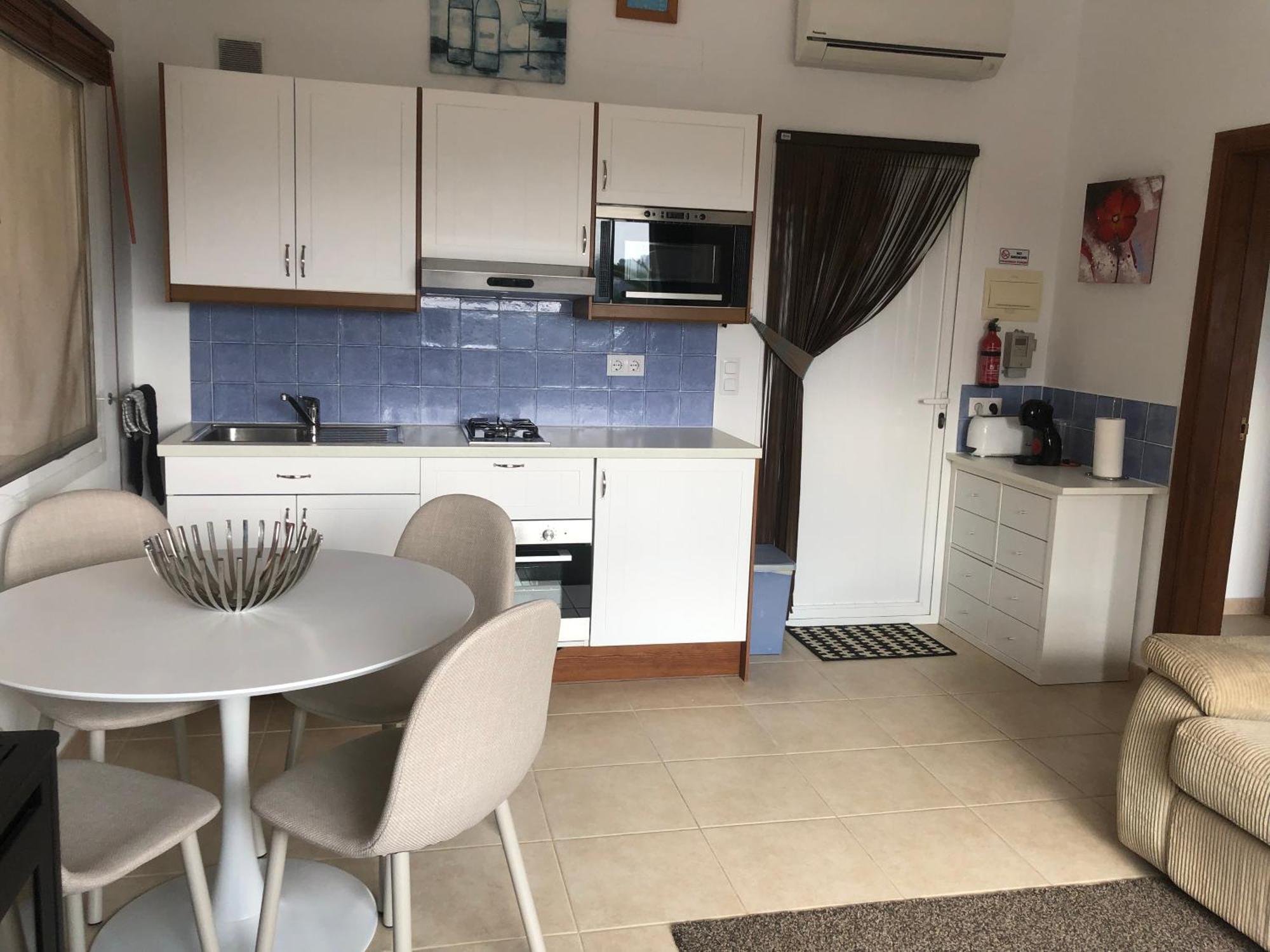 Limon Apartment Бениса Екстериор снимка